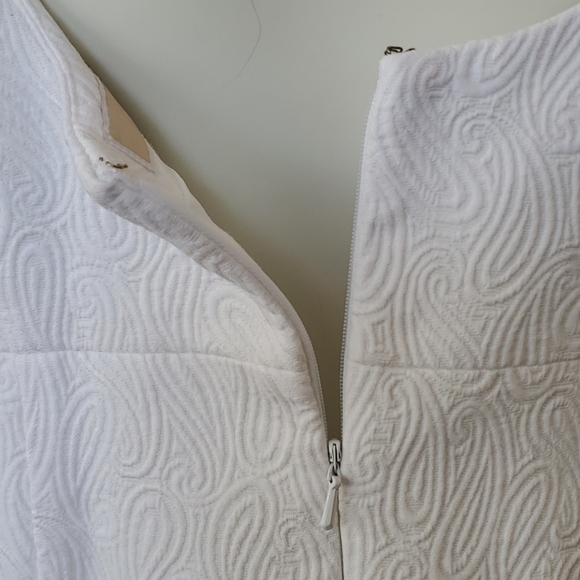 Michael Kors White Dress, Size 10 - Picture 5 of 8